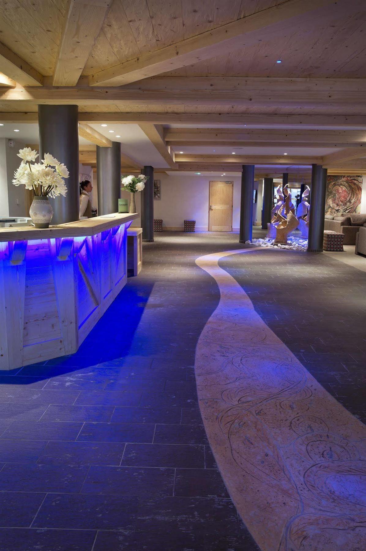 Cgh Residences & Spas Le Cristal De L'Alpe Alpe d'Huez Εξωτερικό φωτογραφία