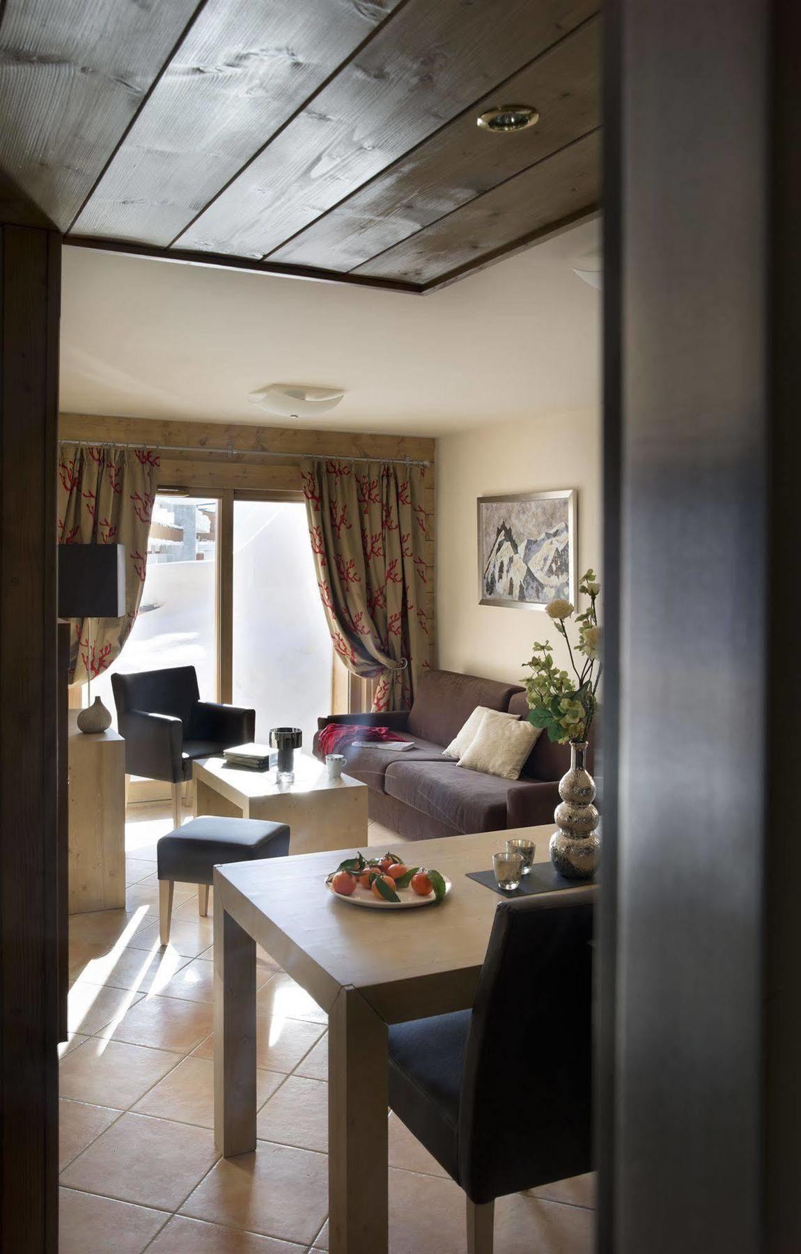 Cgh Residences & Spas Le Cristal De L'Alpe Alpe d'Huez Εξωτερικό φωτογραφία
